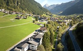 Alt Montafon Hotel Appartements By Pferd Auf Wolke