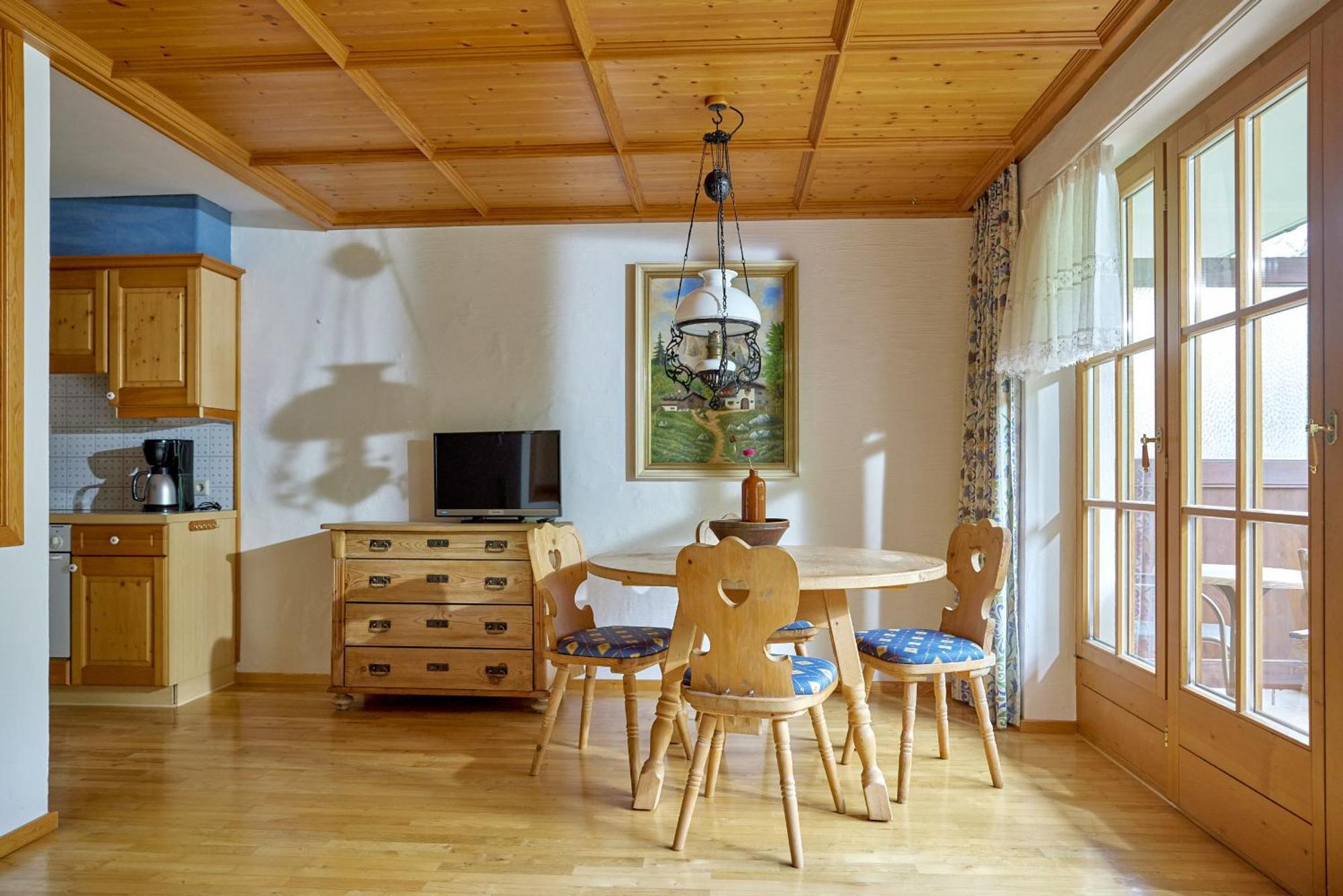 Alt Montafon Hotel Appartements By Pferd Auf Wolke Gaschurn Extérieur photo