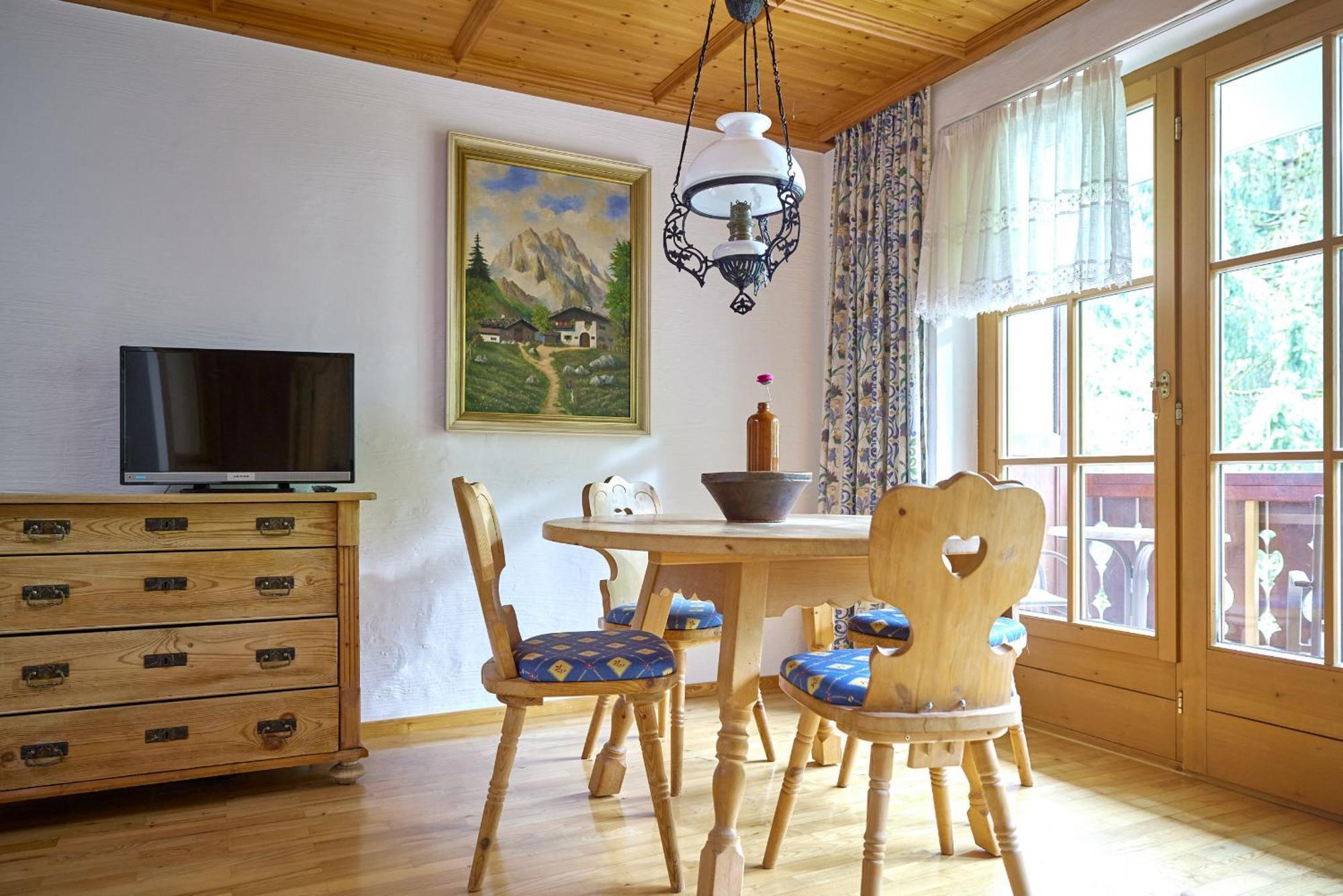 Alt Montafon Hotel Appartements By Pferd Auf Wolke Gaschurn Extérieur photo